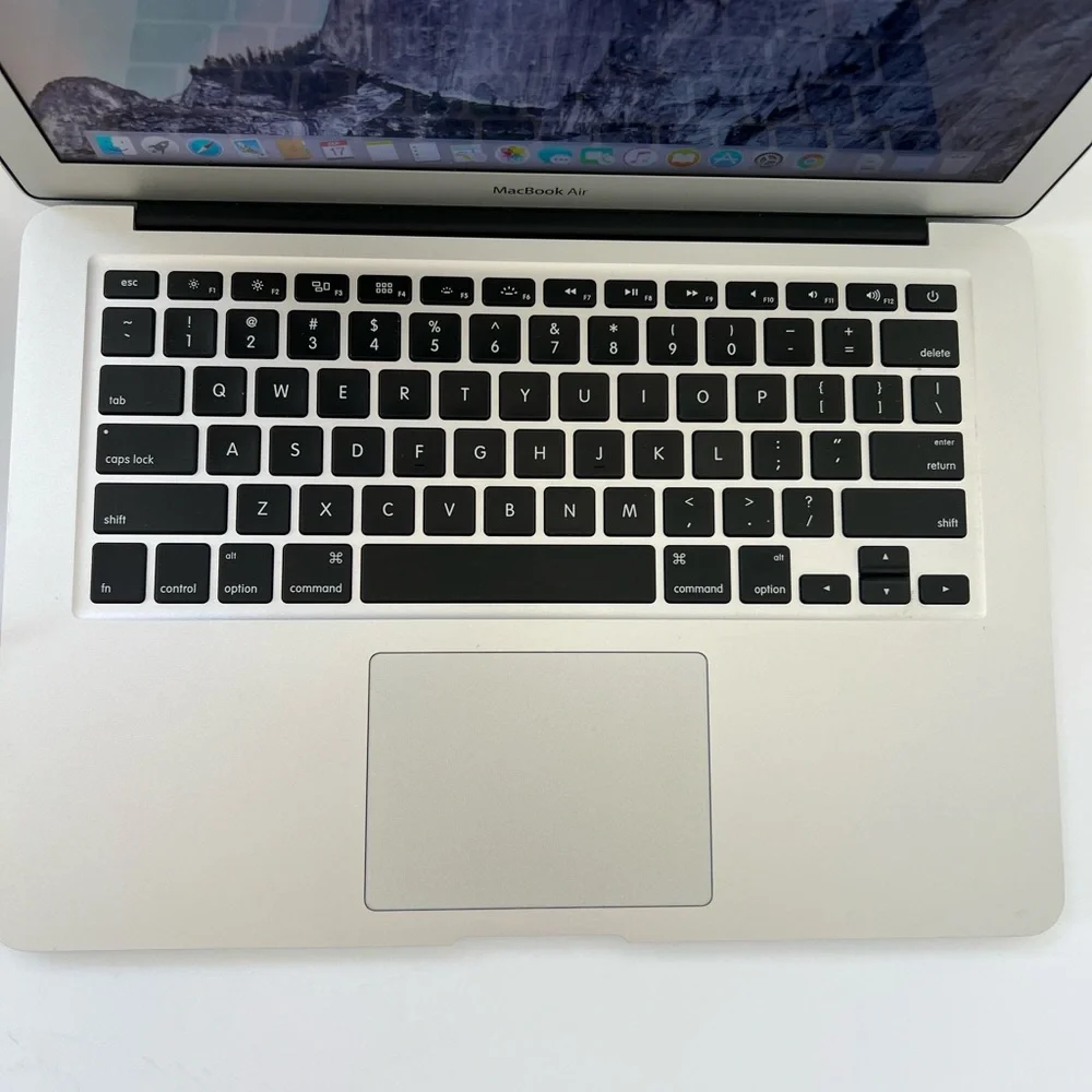 Apple MacBook Air notebook A1466